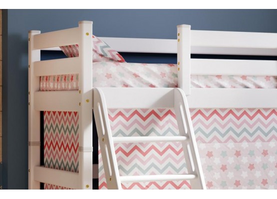 Вариант 6 Полувысокая кровать "Соня" с наклонной лестницей Белый, МебельГрад